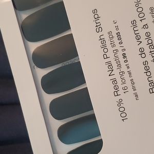 Colorstreet- Midnight in Manhattan💕Bundle any 4/$25 +free shipping 💕